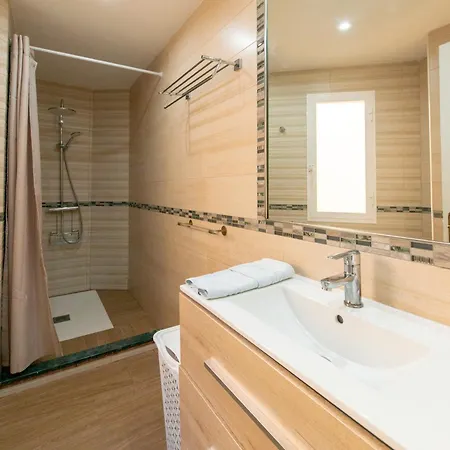 Penthouse With Terrace In Marbella- Costa Del Sol 마르베야
