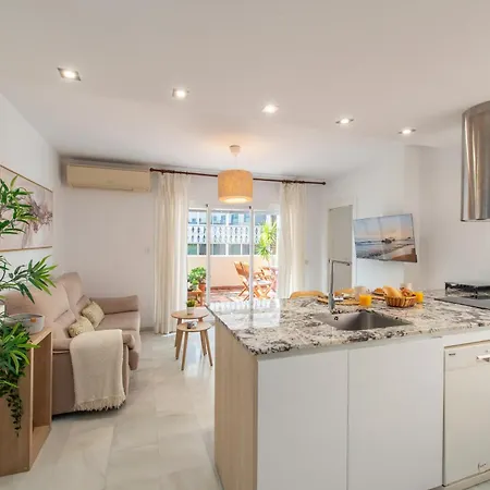 아파트 Penthouse With Terrace In Marbella- Costa Del Sol *